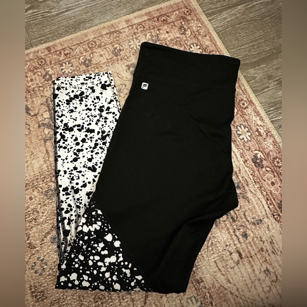 Black & White Speckled Fabletics Leggings